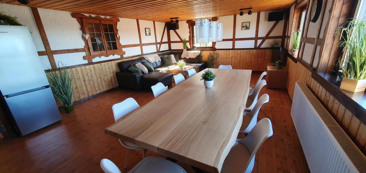 Ferienwohnungen Eismecke Bestwig Bilik gambar